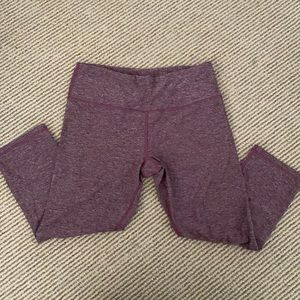 Maroon cropped leggings